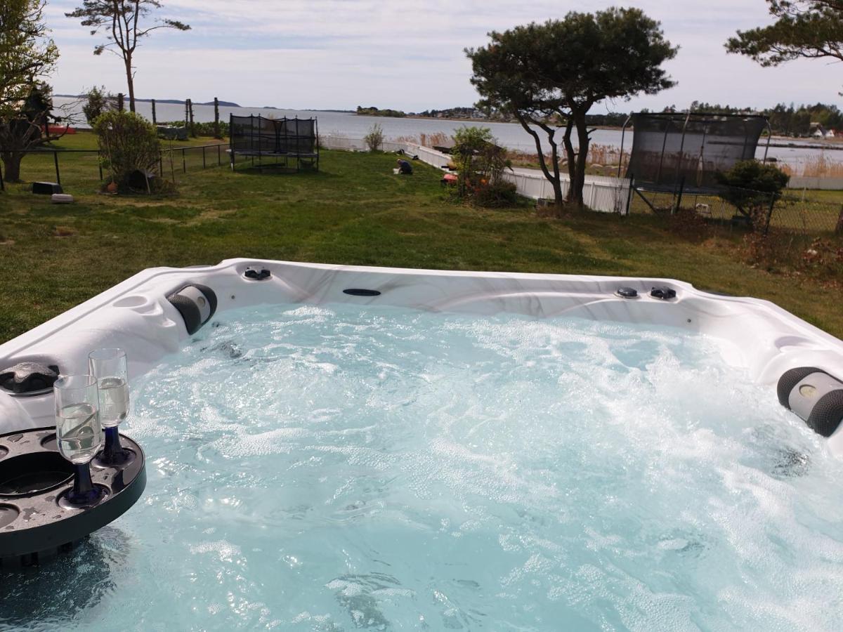 Beach Front Villa In Tonsberg Norway Only July 20-25 Exterior foto
